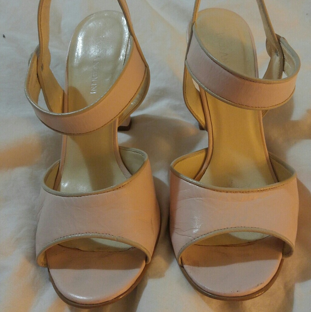 Bundle 3/$24. Enzo Angiolini pink leather heels